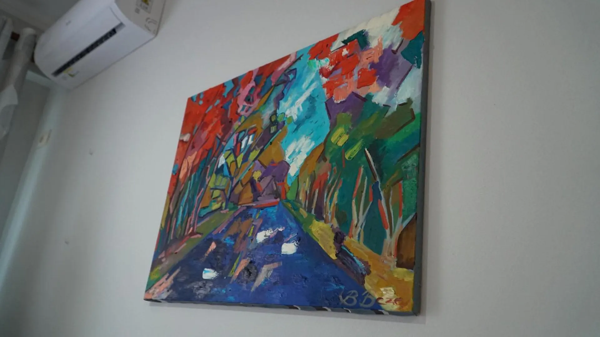 Home By Ina Durres