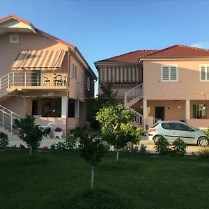 Гостевой дом Vila Islami, Дуррес